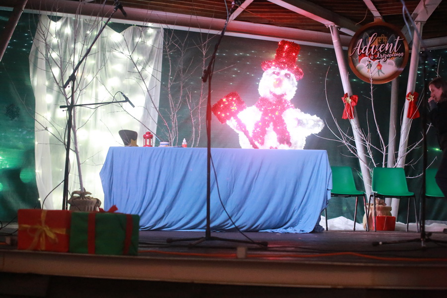 kolibrici-djed-mraz-03