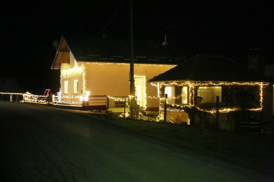 osvjetljena-kuca-01