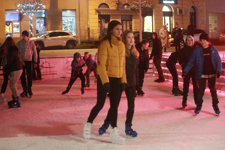 petak-advent-10-12-04