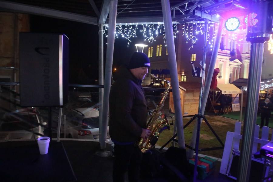 petak-advent-10-12-34