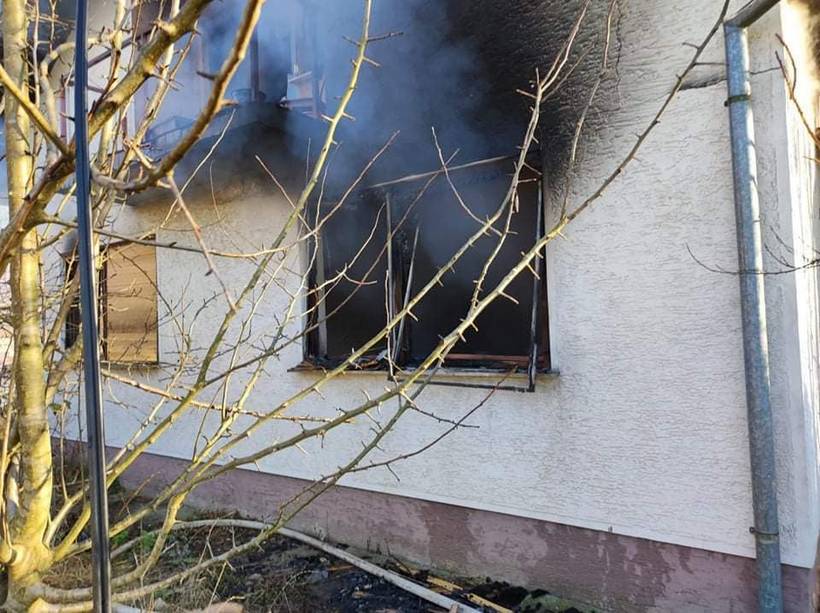 [FOTO] Vatra progutala dom 71-godišnjakinje u Orehovcu