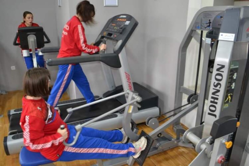 received_930607307640858_copy_820x546