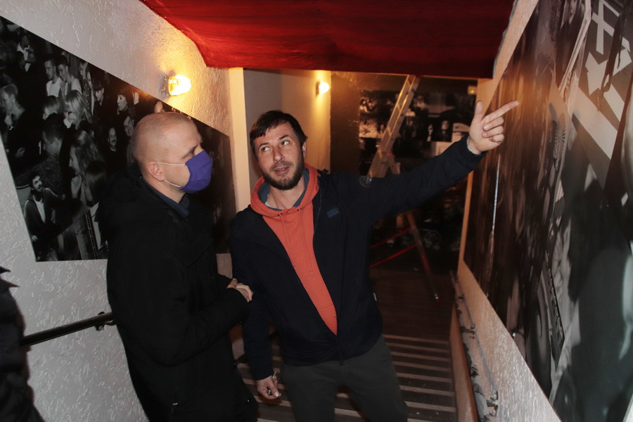 review-2021-004_resize