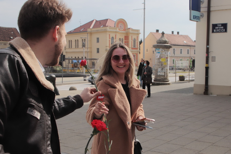 review-2021-007_resize