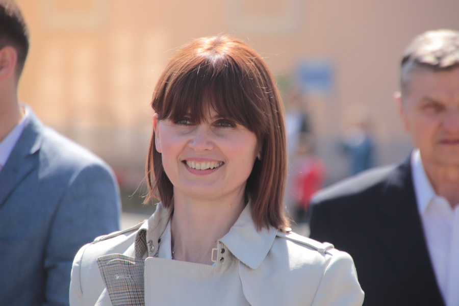 review-2021-014_resize