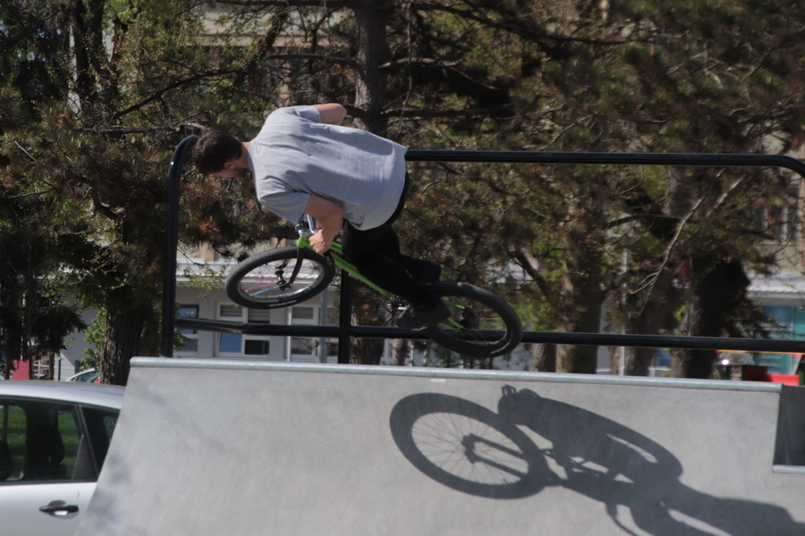 review-2021-018_resize