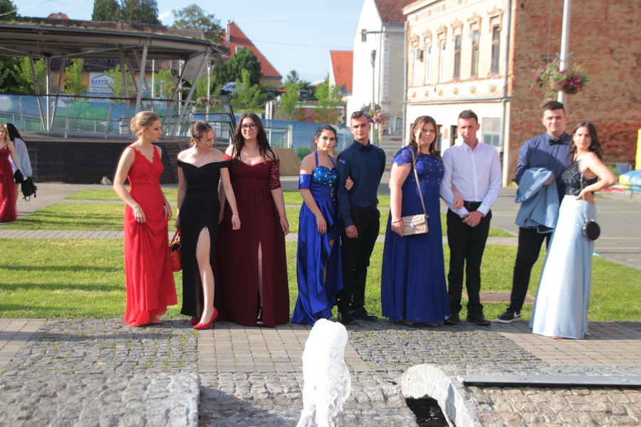 review-2021-026_resize