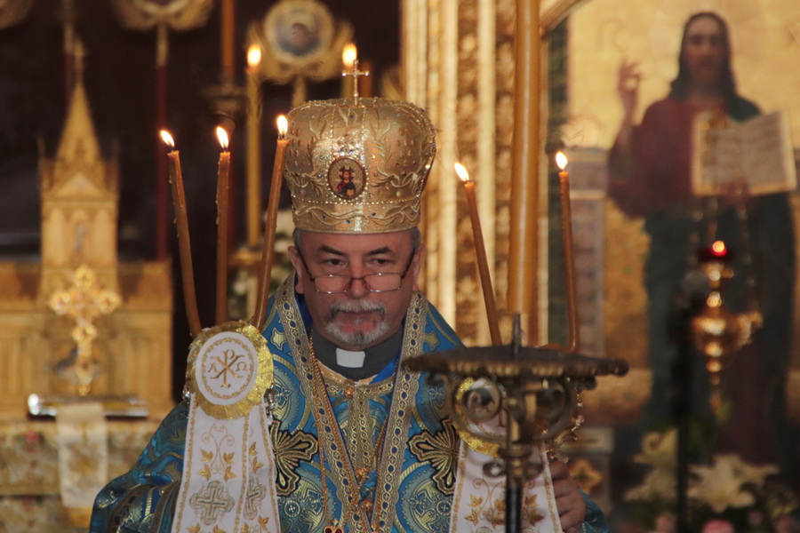 review-2021-032_resize