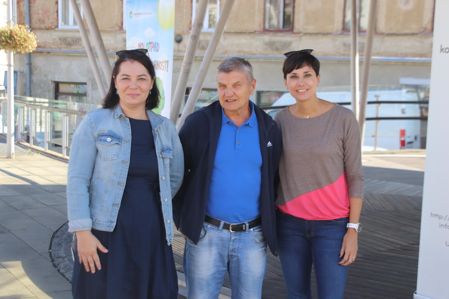 review-2021-080_resize