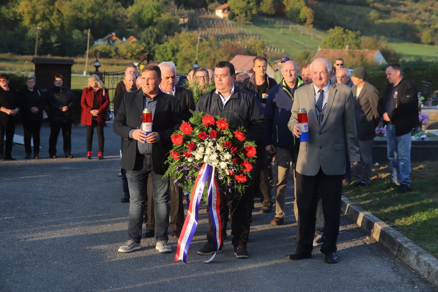 review-2021-094_resize