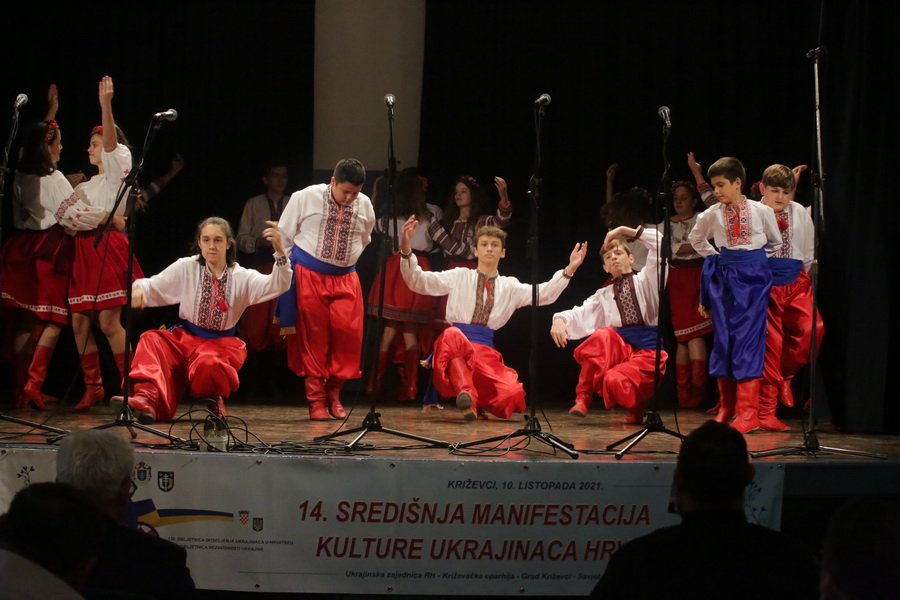 review-2021-095_resize