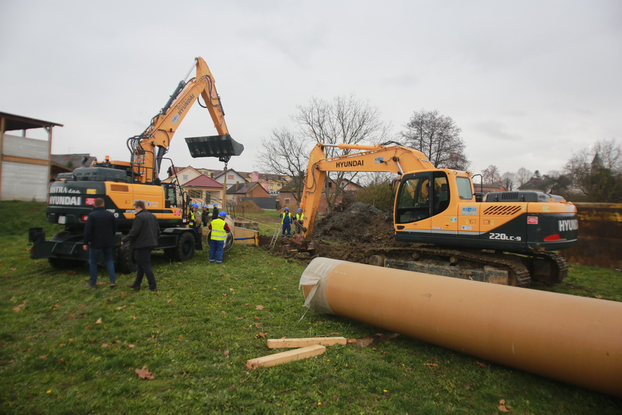 review-2021-128_resize