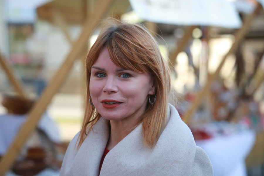 review-2021-150_resize