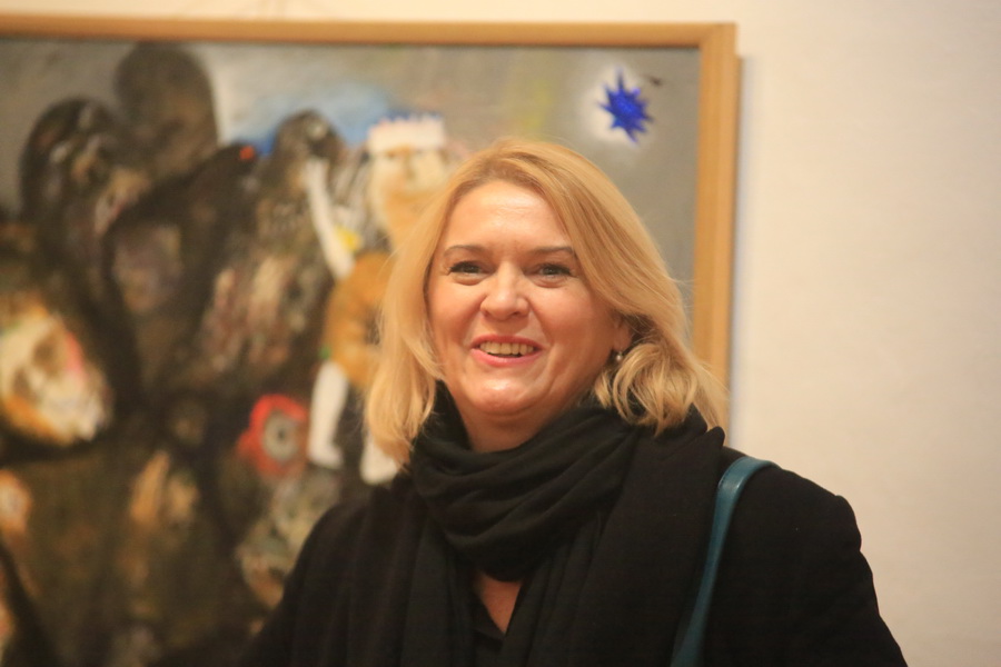 review-2021-158_resize