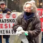 Prosvjed u Sarajevu: Milanoviću donijeli miris, sapun i nakurnjak