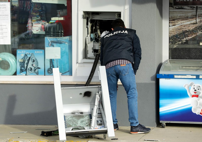 Policija utvrdila kako je došlo do eksplozije bankomata