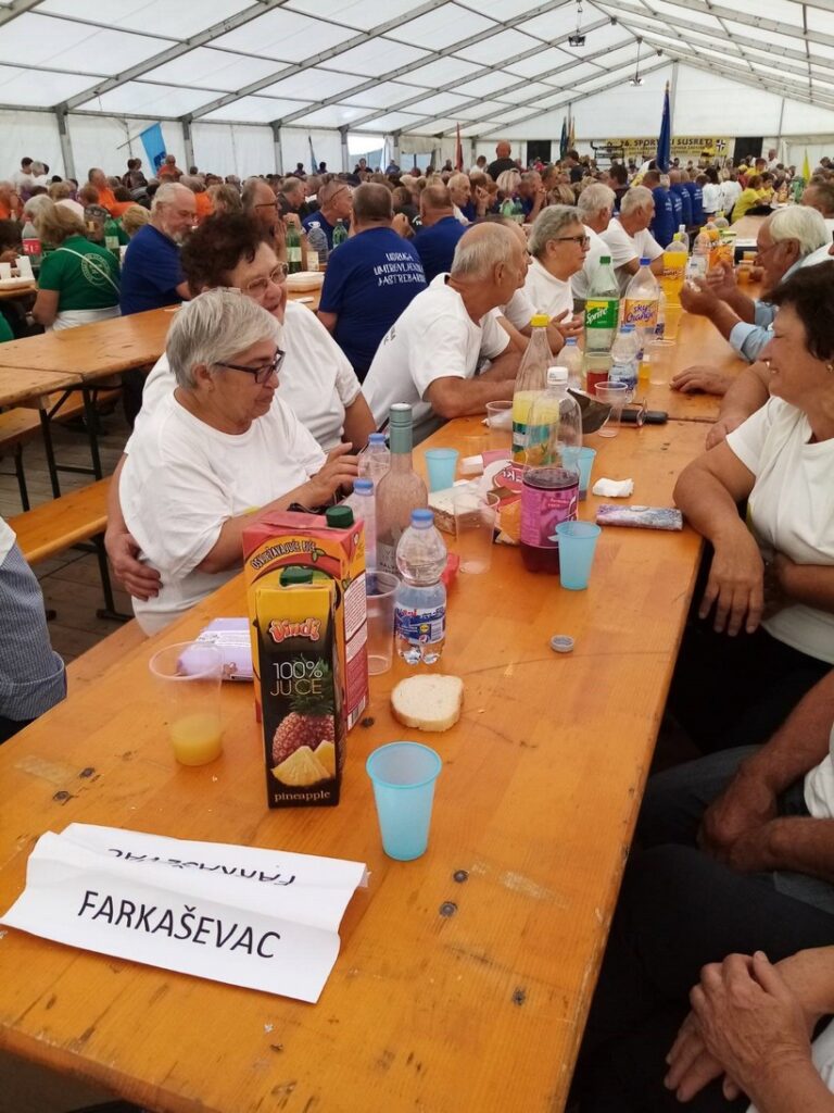 Udruga umirovljanika Farkaševac 5 slika