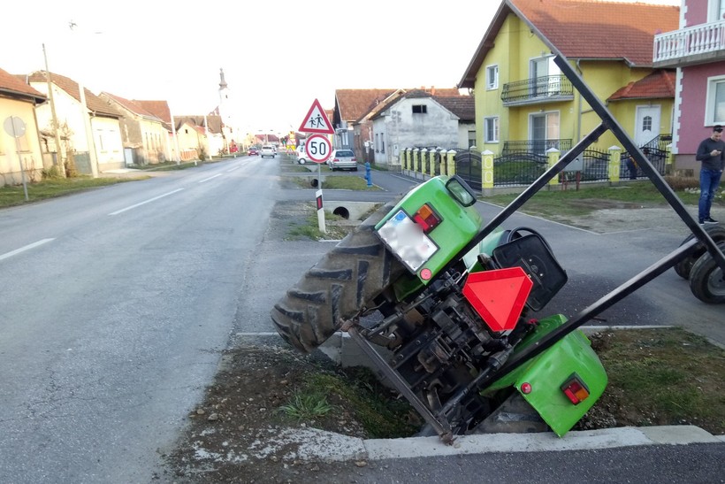 prometna-traktor