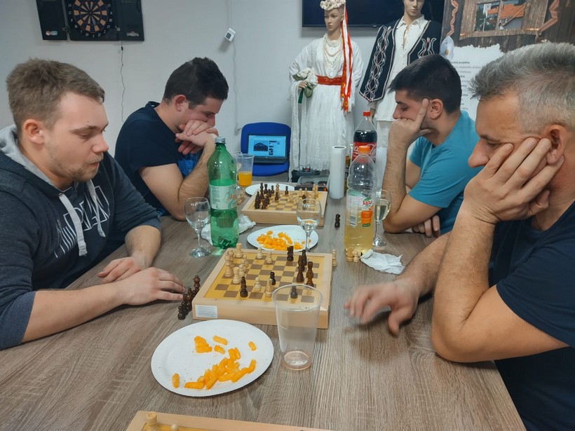 šah pikado orehovec (8)