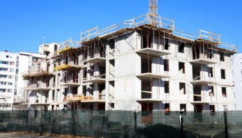 Karlovac: Gradnja novih stanova u gradskoj četvrti Grabrik