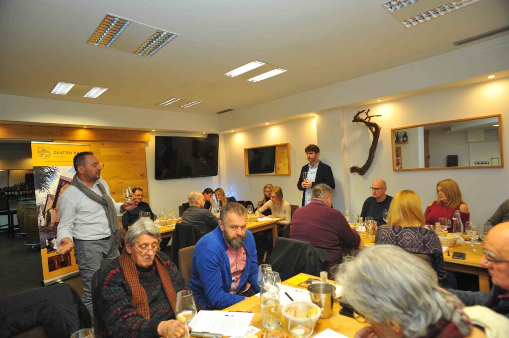 Zlatno 2 brdo 13. 1. 22..odt