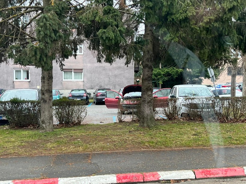 požar automobil (4)