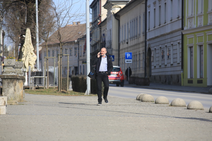 street-veljaca-22-24