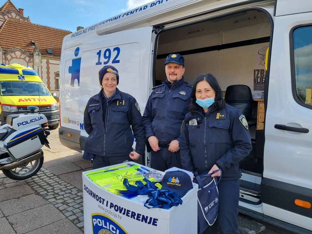 Medimurske-operativne-snage-pokazale-dobru-opremljenost-i-organiziranost-povodom-Medunarodnog-dana-civilne-zastite-16