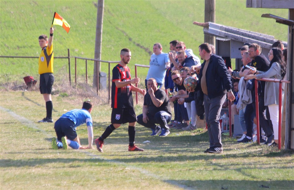 Nogomet gornja rijeka cvrstec07