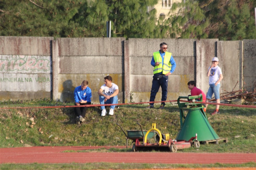 Nogomet radnik krizevci varteks14