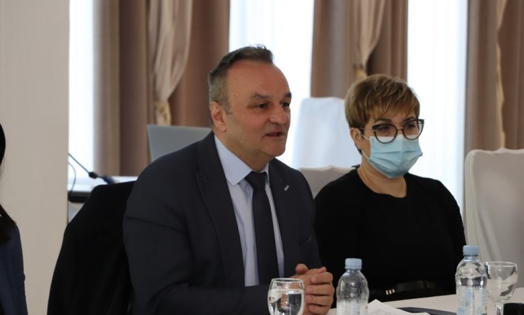 Okrugli-stol-15.3.2022.-8-768x512