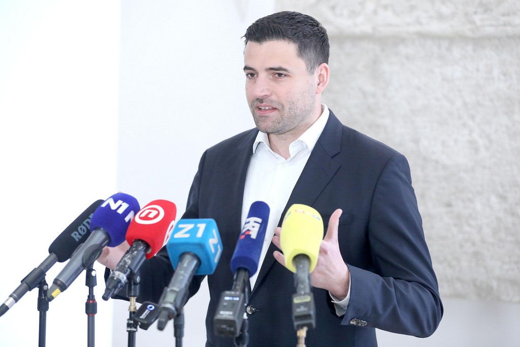 Davor Bernadić održao konferenciju o dvije godine zagrebačkog potresa