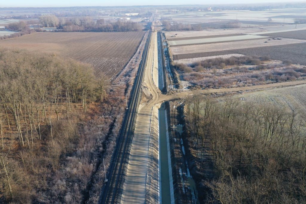 TRASA_72300-72500-sm