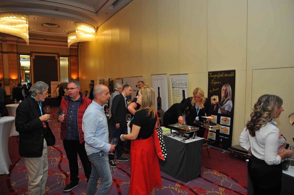 Zagreb 1 Wine EnoGASTRO25. 3. 22..odt