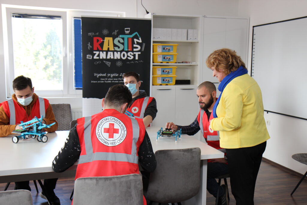 crveni križ vrbovec