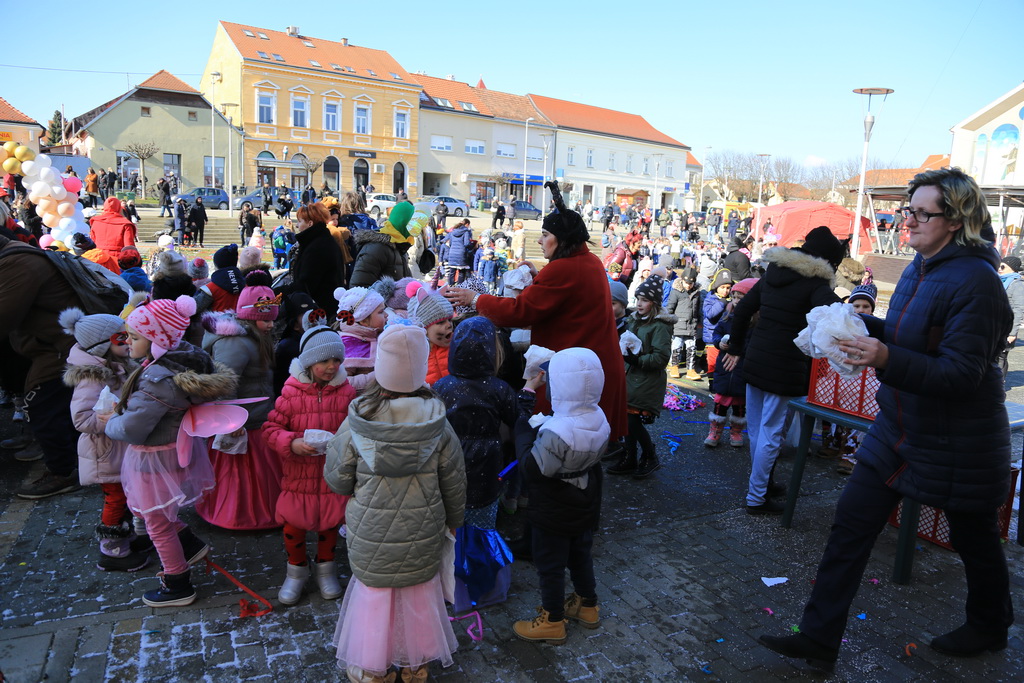 krizevci-mali-maskenbal-49_resize