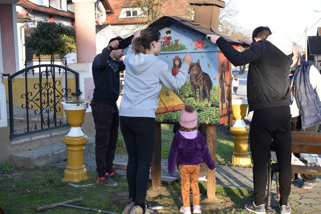 ulična knjižnica (3)