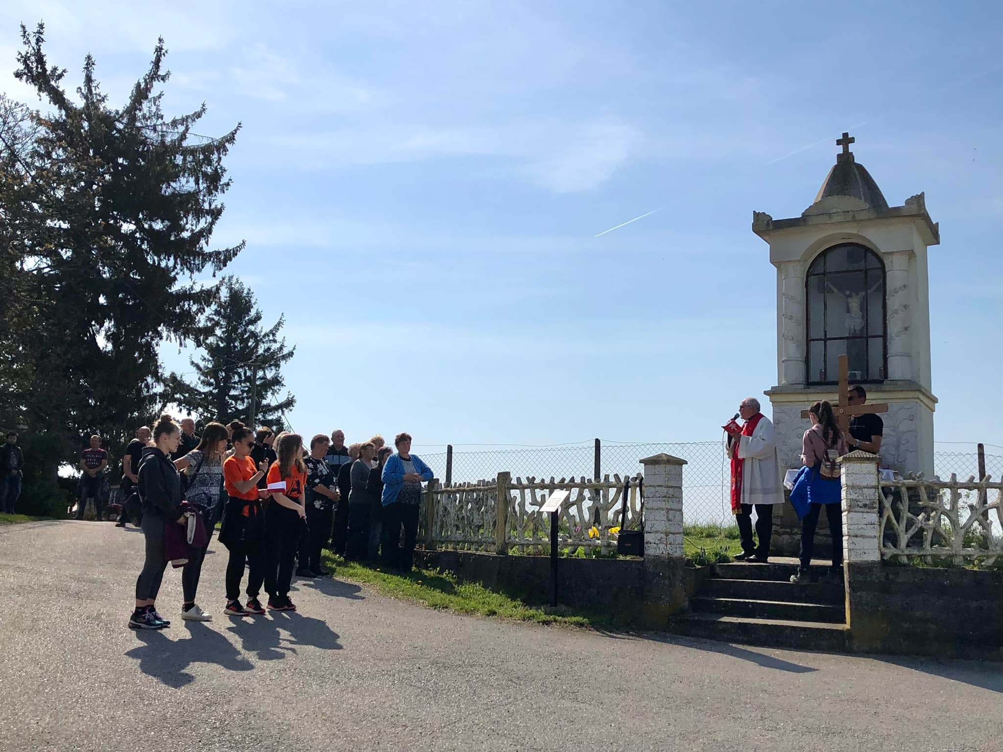 278475072_10218766696192417_1726129601793537288_n