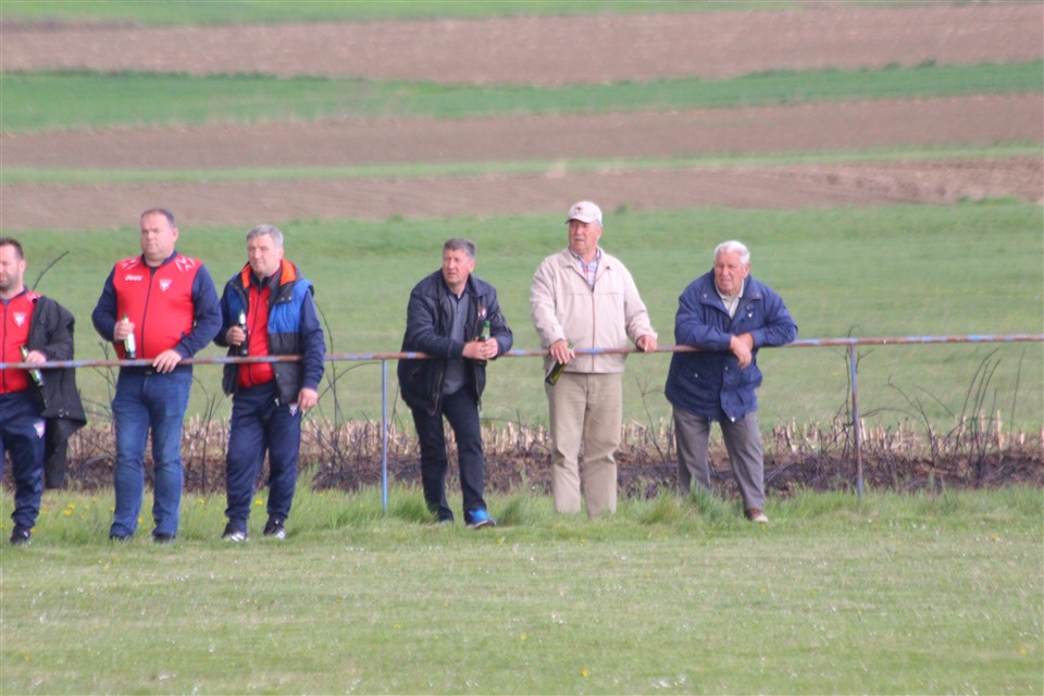 Nogomet dragovoljac udarnik16