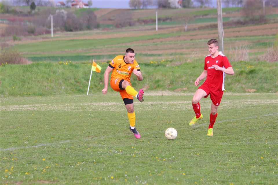 Nogomet dragovoljac udarnik19