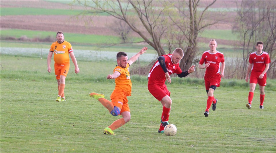 Nogomet dragovoljac udarnik25