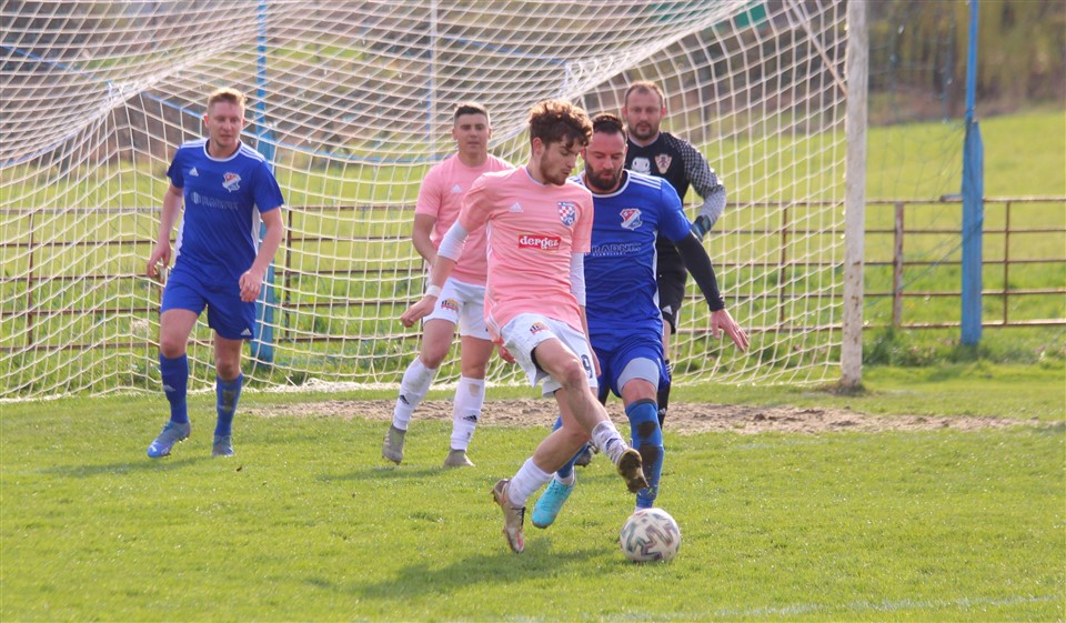 Nogomet tomislav radnik mladost molve41