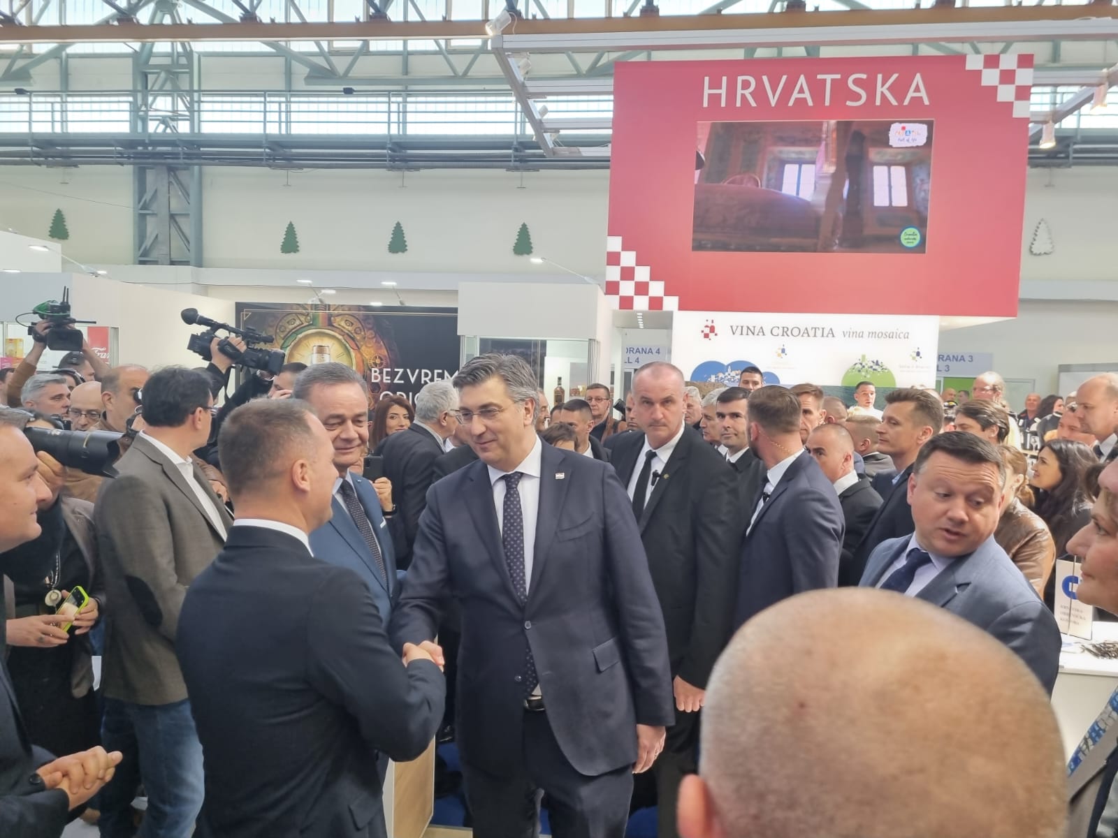 WhatsApp Image 2022-04-05 at 14.24.20