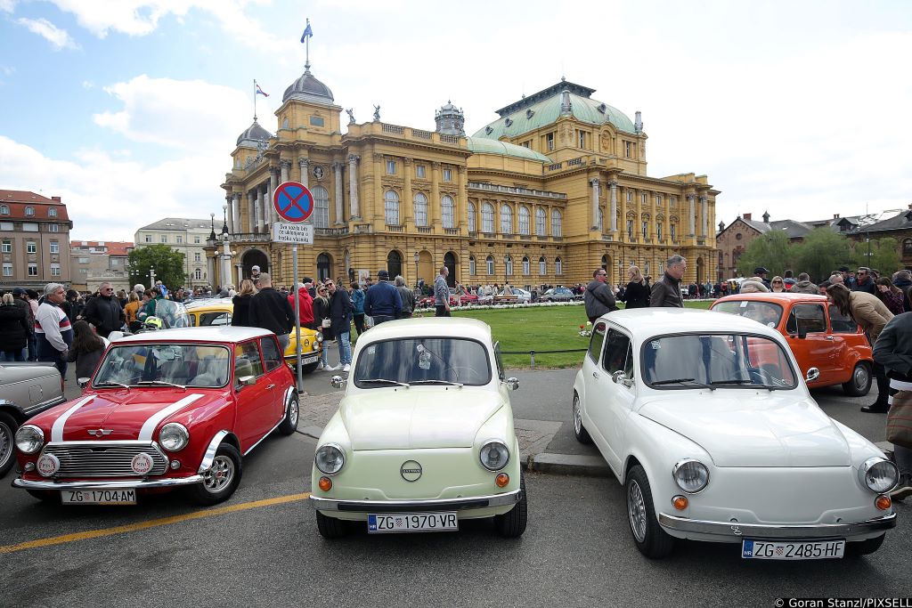 izložba oldtimer zagreb1