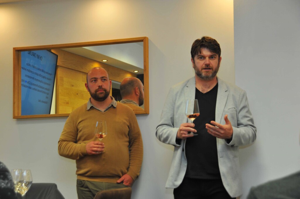 Rose ‘Oh my darling’ sommelier jedno od najboljih vina Hrvatskoj