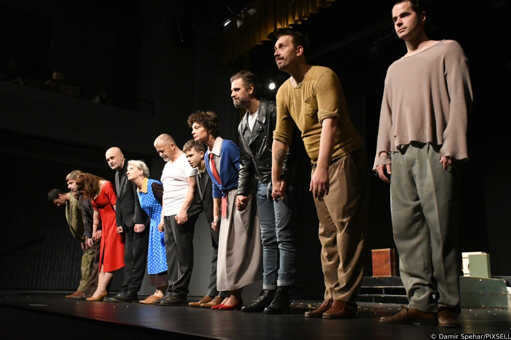 Bjelovar: Predstava "Sjećaš li se Dolly Bell" izvedena na BOK festivalu