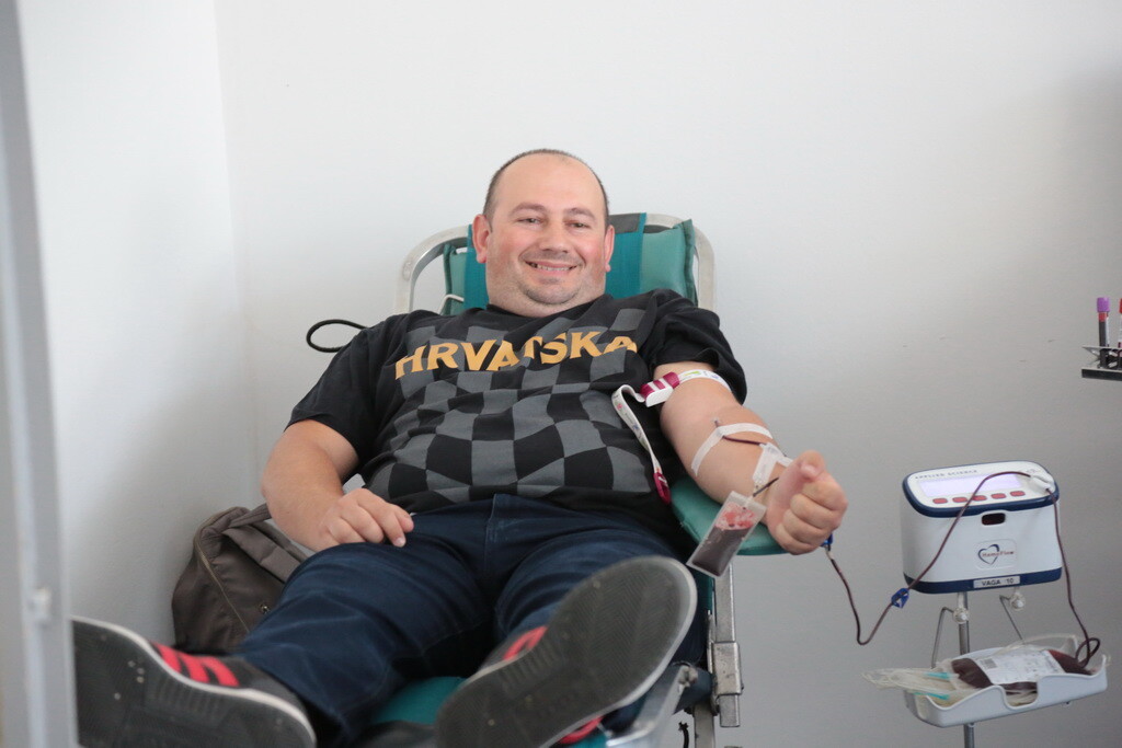 davatelji-krvi-cetvrtak-03