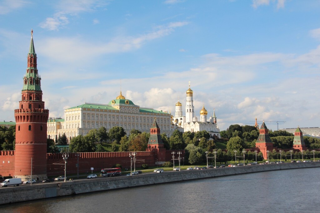 Kremlj: Bilo kakvi mirovni pregovori o Ukrajini bez sudjelovanja Rusije su apsurdni