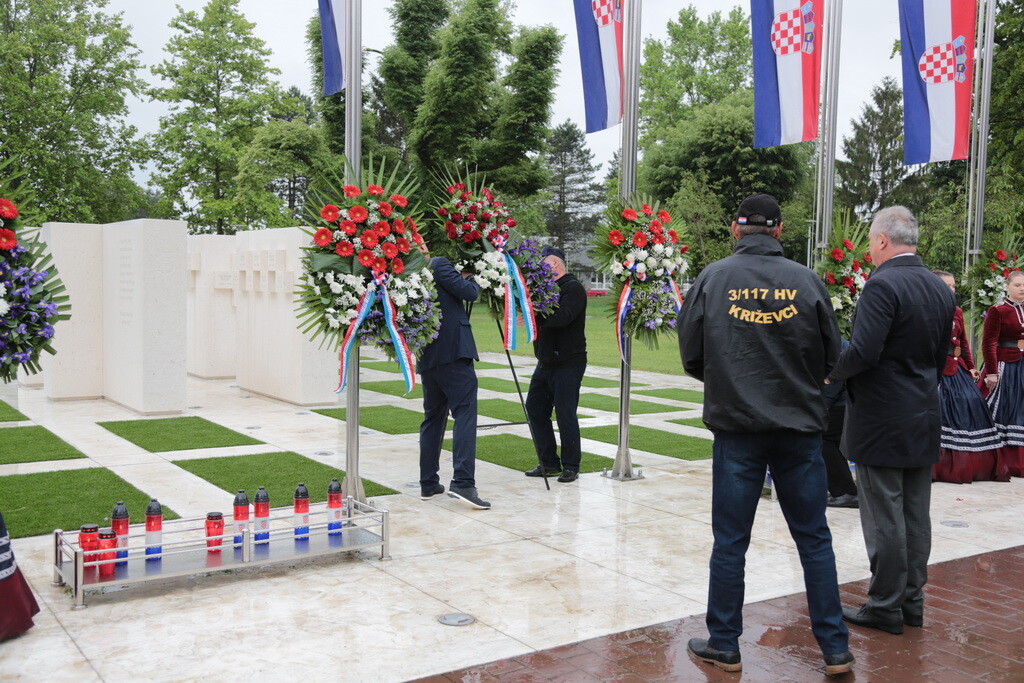 polaganje-vijenaca-10