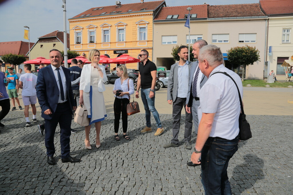 prezentacija-srednjih-skola-17